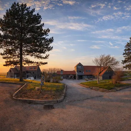 Domaine De La Szálloda *