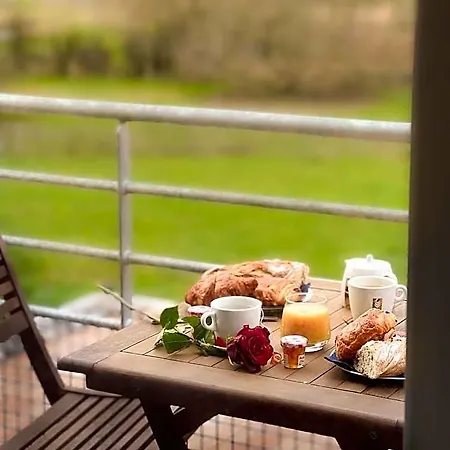 Domaine De La Hotel *