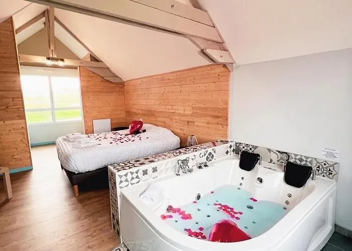 Hotel Domaine De La *